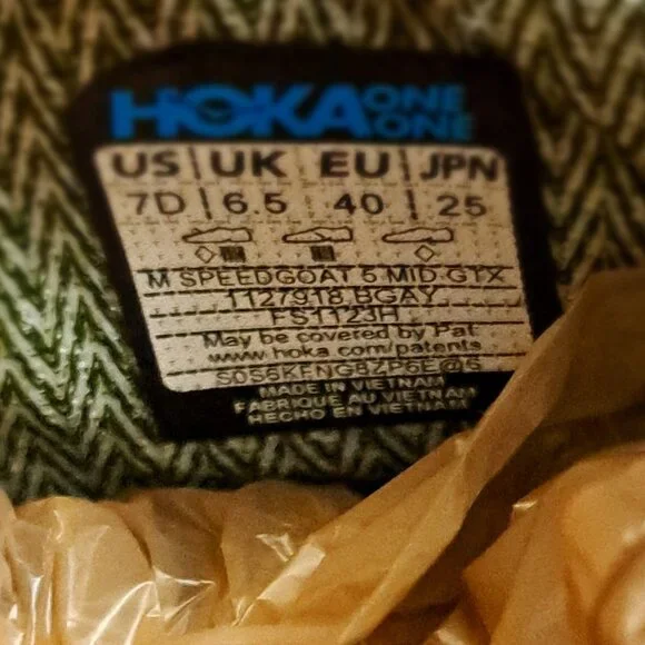 %Hoka Speedgoat 5 Shoes - Men Size 7, Women 8.5 / A 43 - Picture 7 of 13